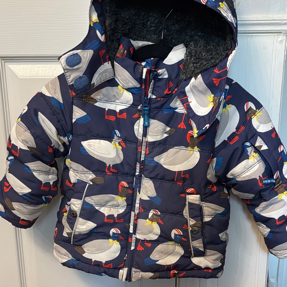 Mini Boden puffy Duck Insulated winter jacket with attached hood waterproof 3-4y
